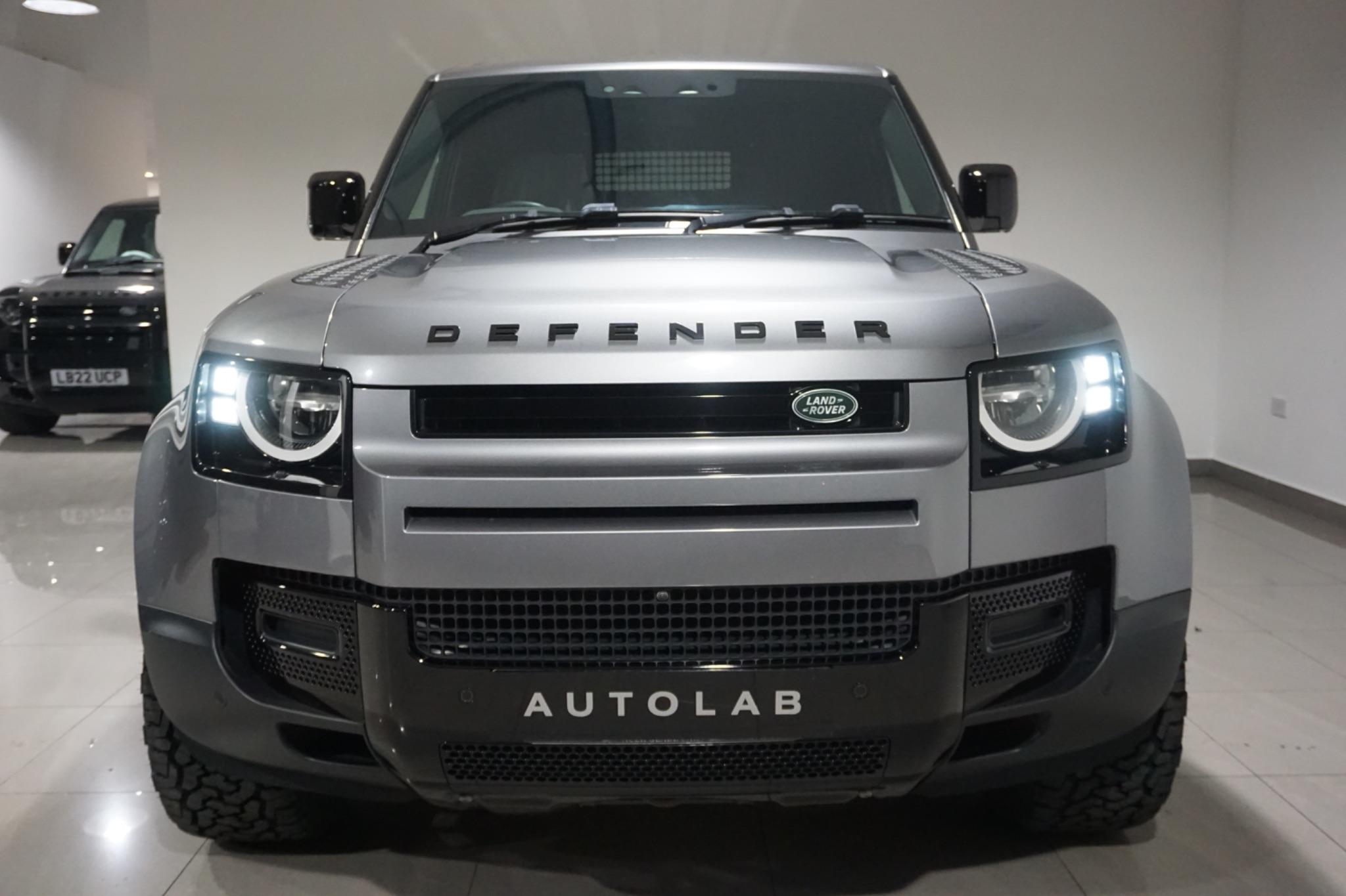 Land Rover Defender 110 3.0 D250 MHEV Hard Top SUV Auto 4WD MWB Euro 6 (s/s) 5dr